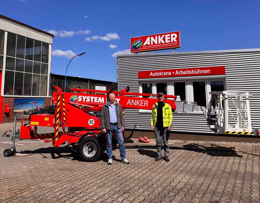 Systemlift-Partner Anker erneuert DENKA•LIFT DK18