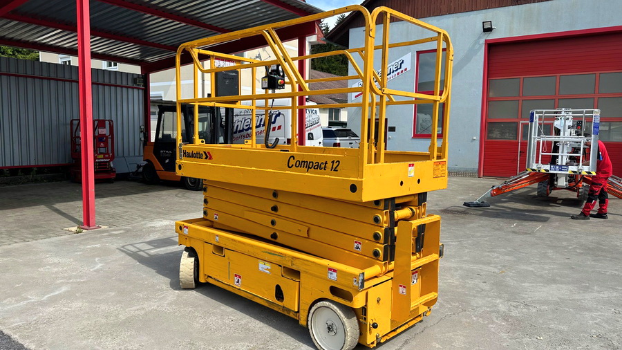 Haulotte Compact 12