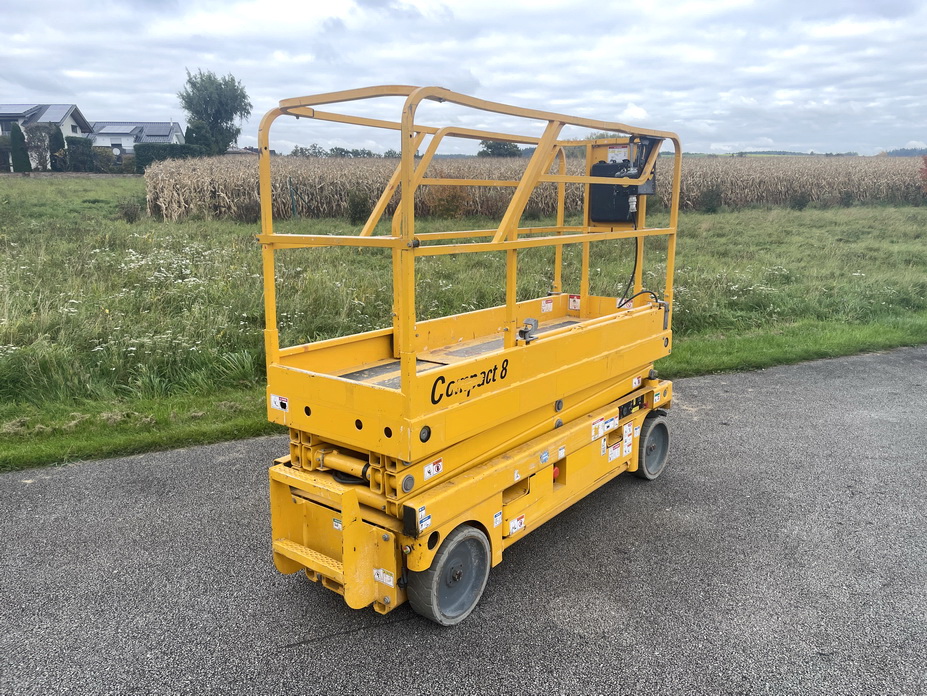 Haulotte Compact 8