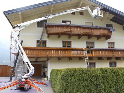 Rothlehner Arbeitsbühnen - Easylift R180 goes to Painting Company Appinger