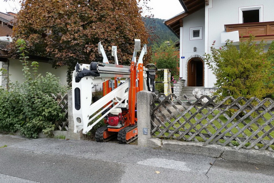 „Die Raupe“ startet mit EasyLift R180 in neue Projekte Rothlehner Arbeitsbühnen - „Die Raupe“ startet mit EasyLift R180 in neue Projekte