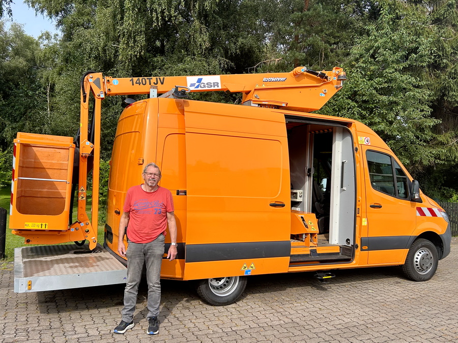 Übergabe an die Enviro Pest Control GmbH Übergabe an die Enviro Pest Control GmbH